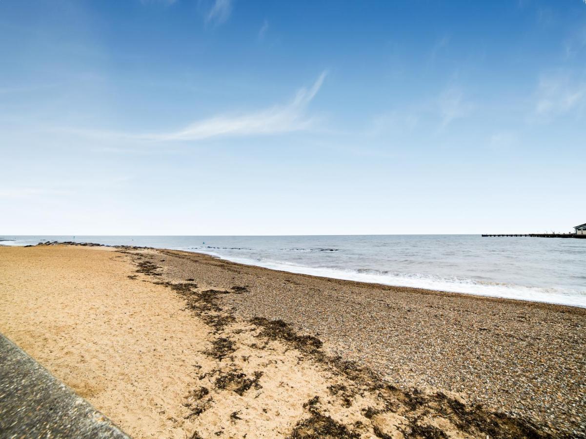 Hotel Sea Breeze Clacton-on-Sea Ngoại thất bức ảnh