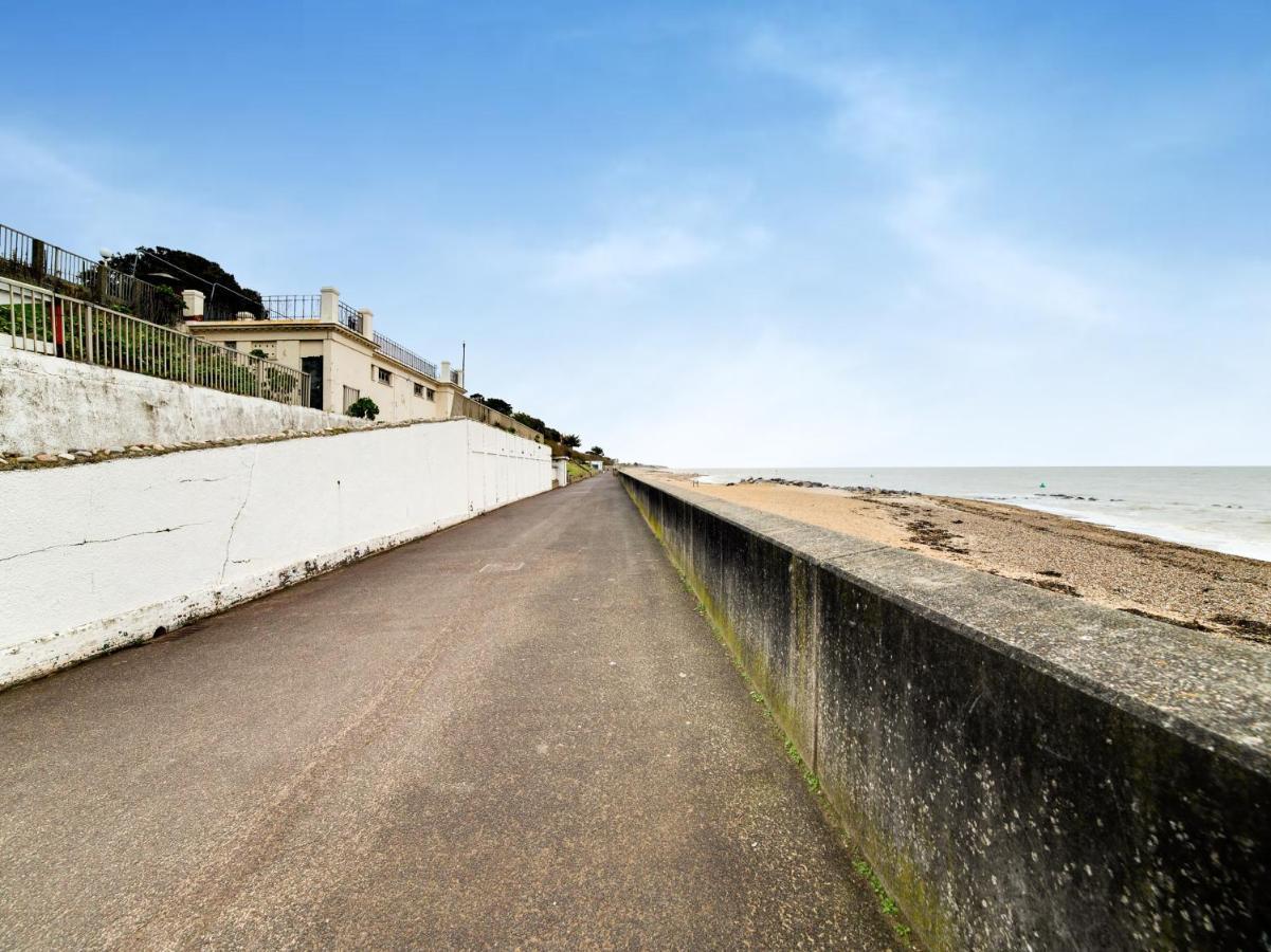 Hotel Sea Breeze Clacton-on-Sea Ngoại thất bức ảnh
