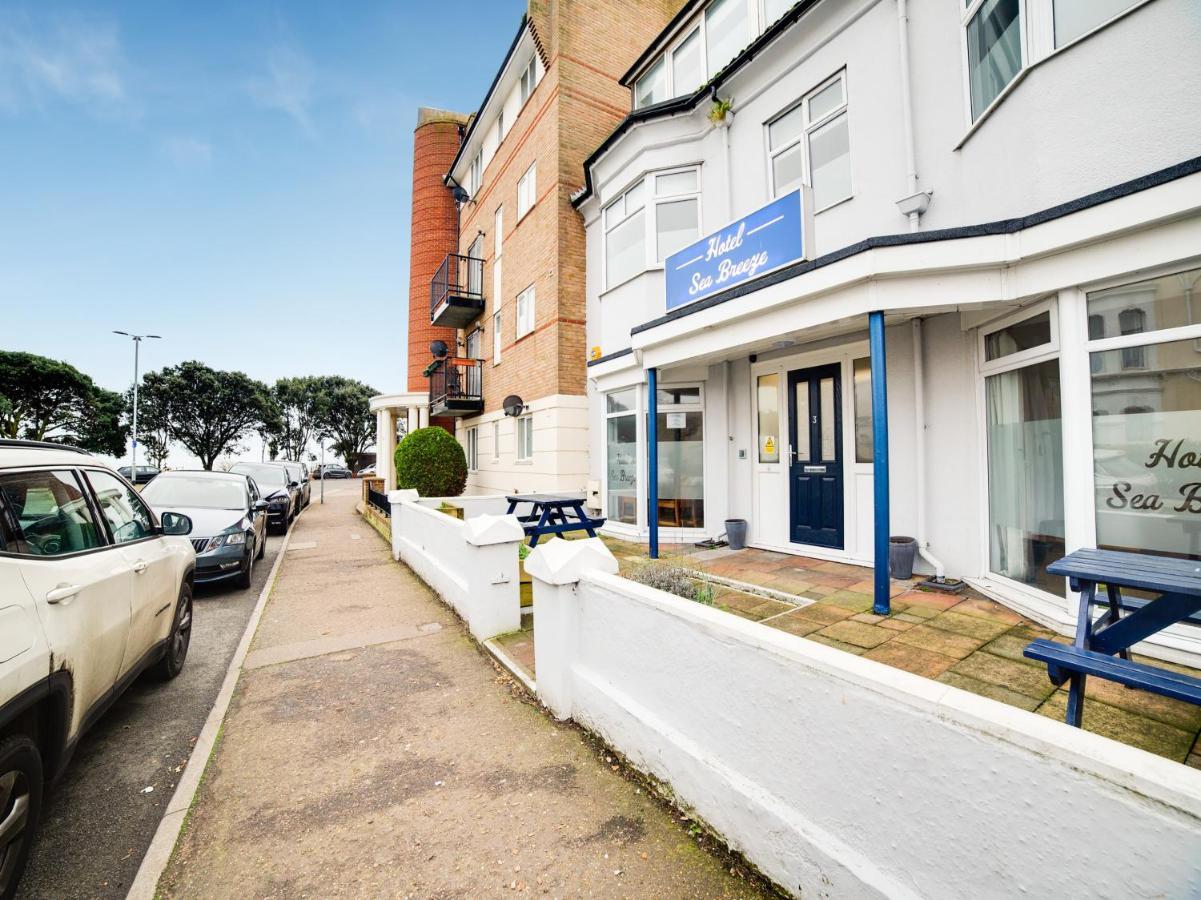 Hotel Sea Breeze Clacton-on-Sea Ngoại thất bức ảnh